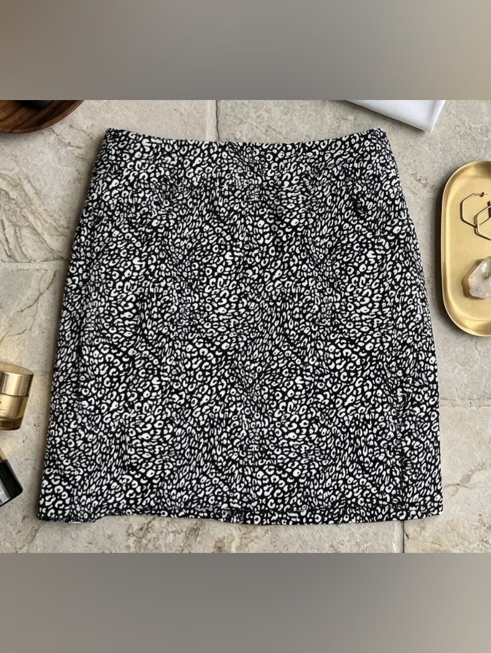 Chic Y2k Black White Leopard Cheetah Animal Print Dapple Dot Tight Mini Skirt